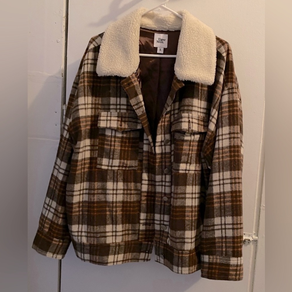 Tiger Mist Lg Plaid Flannel Jacket with Sherpa Collar